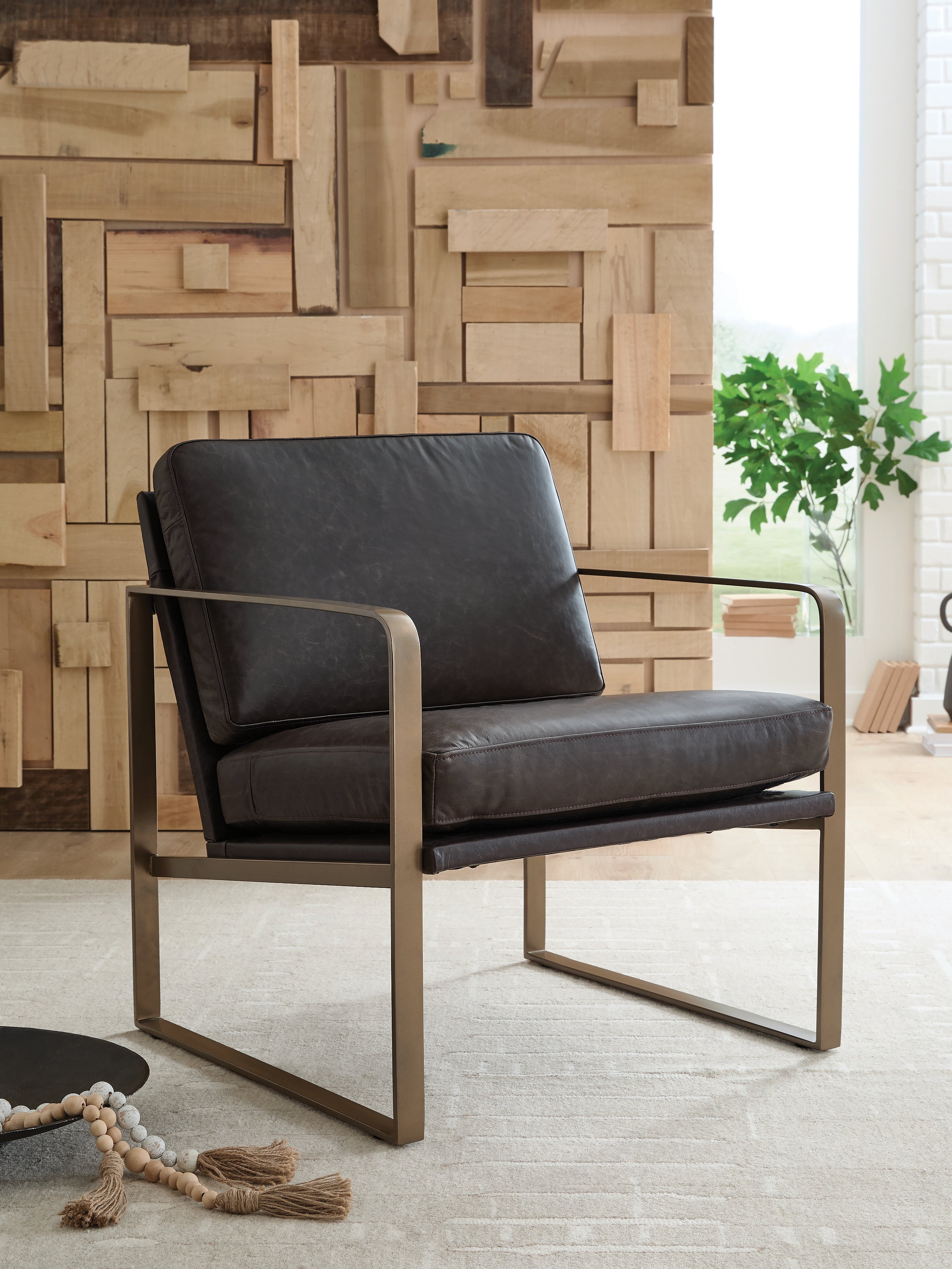 Bradett Dark Brown/Gold Finish Accent Chair – Luna Furniture