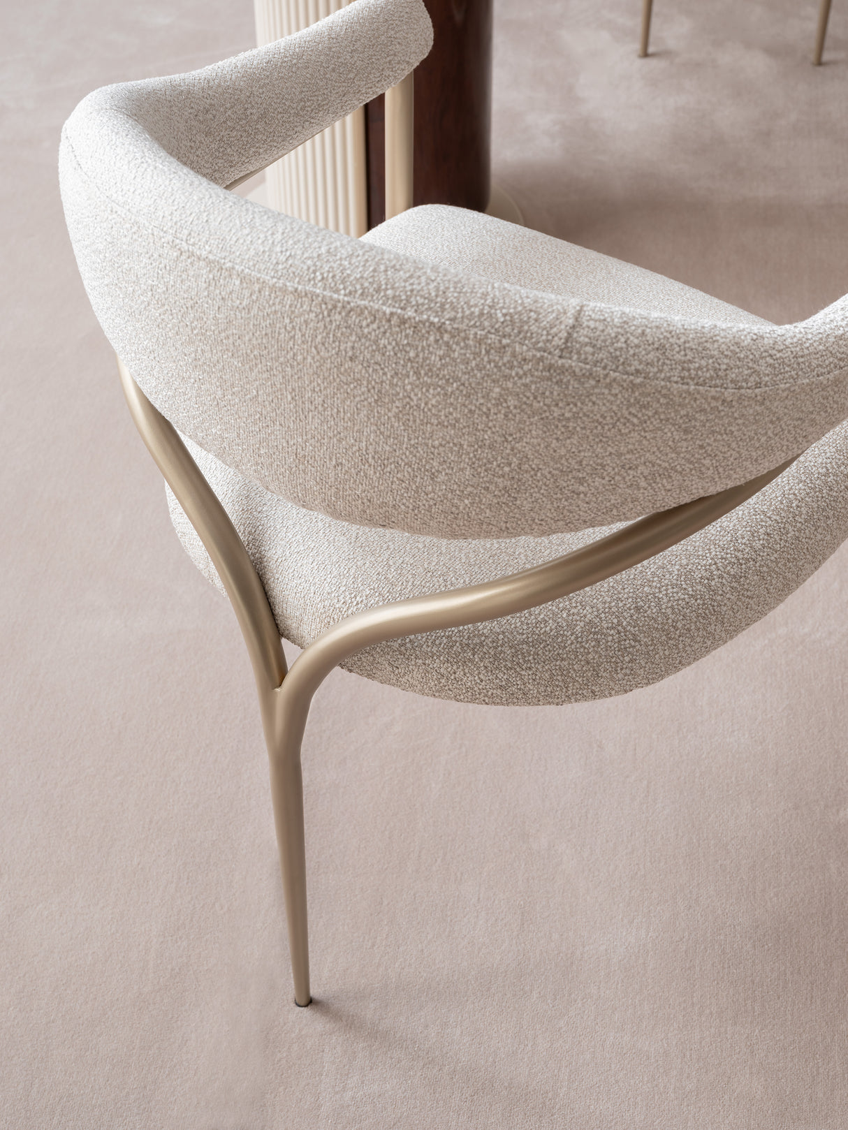 Bragenta Neutral and Warm Wood Dining Set from Luna Luxury - Luna Furniture