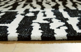Bramshaw Black/Ivory Extra Large Rug from Ashley Furniture - Luna Furniture