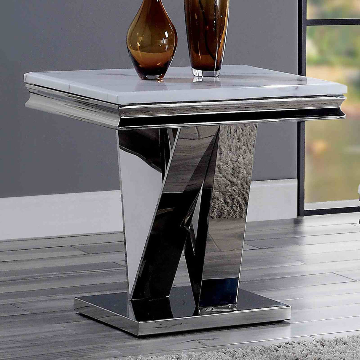 Villarsglane White/Chrome End Table from Furniture of America - Luna Furniture