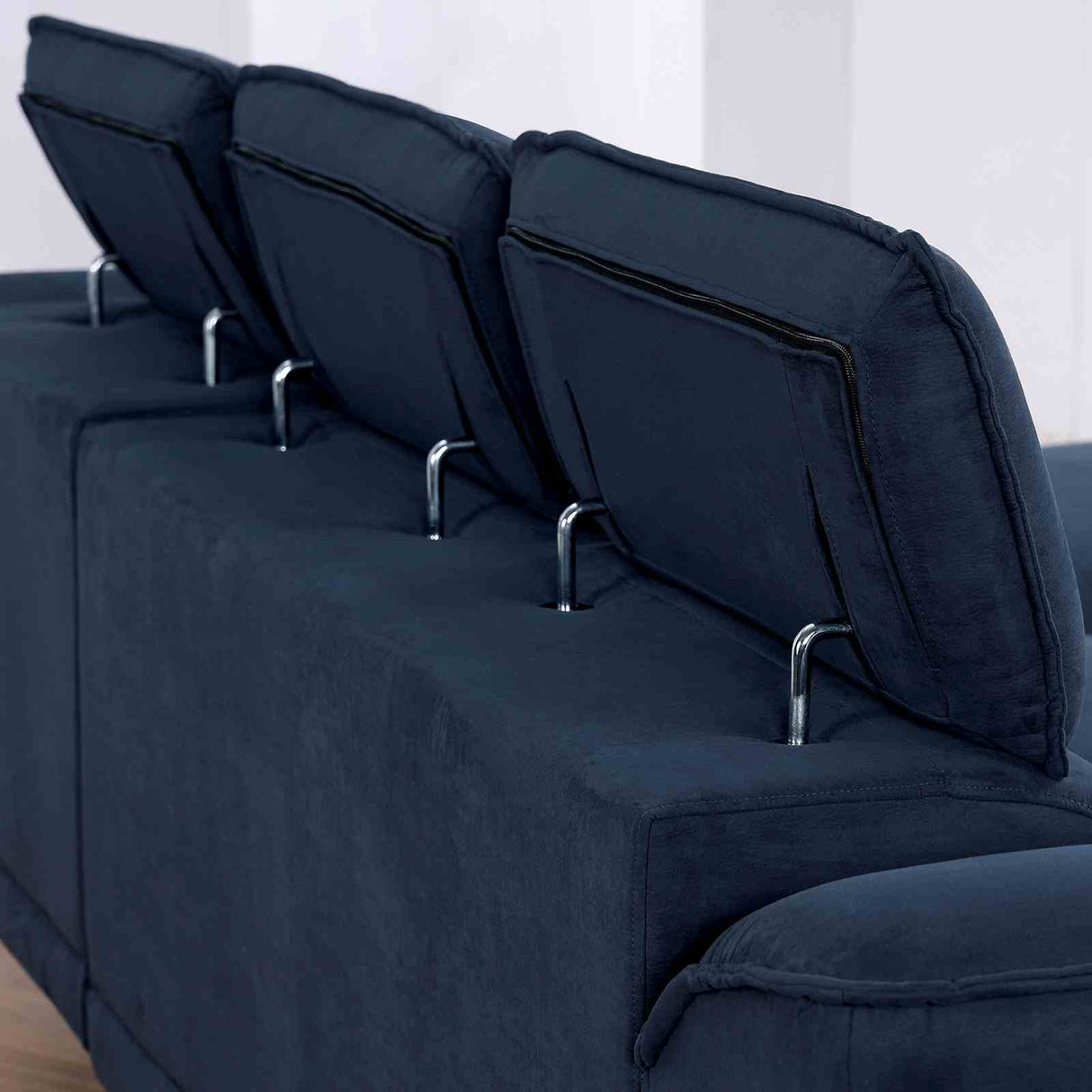 Napanee Navy Sectional from Furniture of America - Luna Furniture
