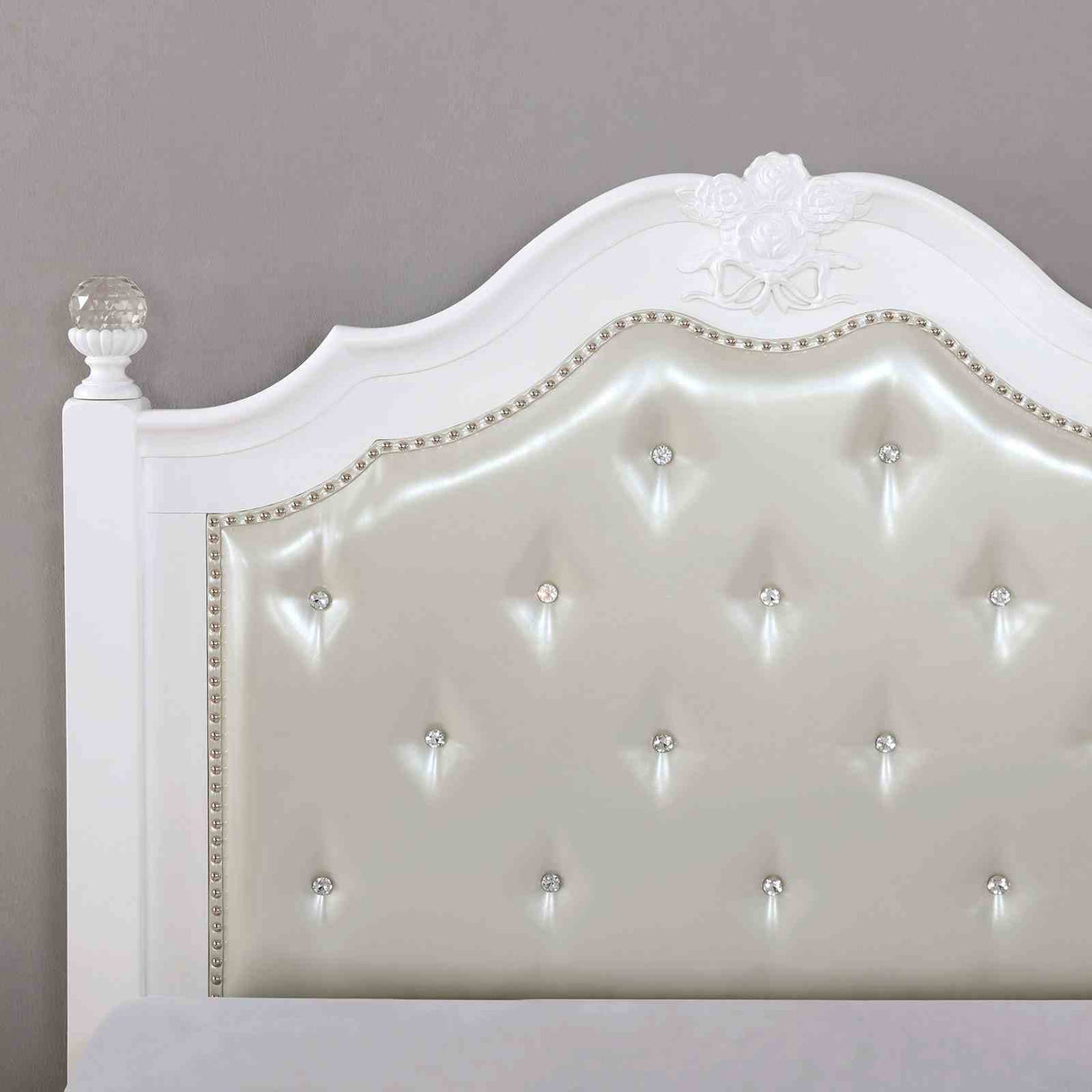 Belva White Full Bed from Furniture of America - Luna Furniture
