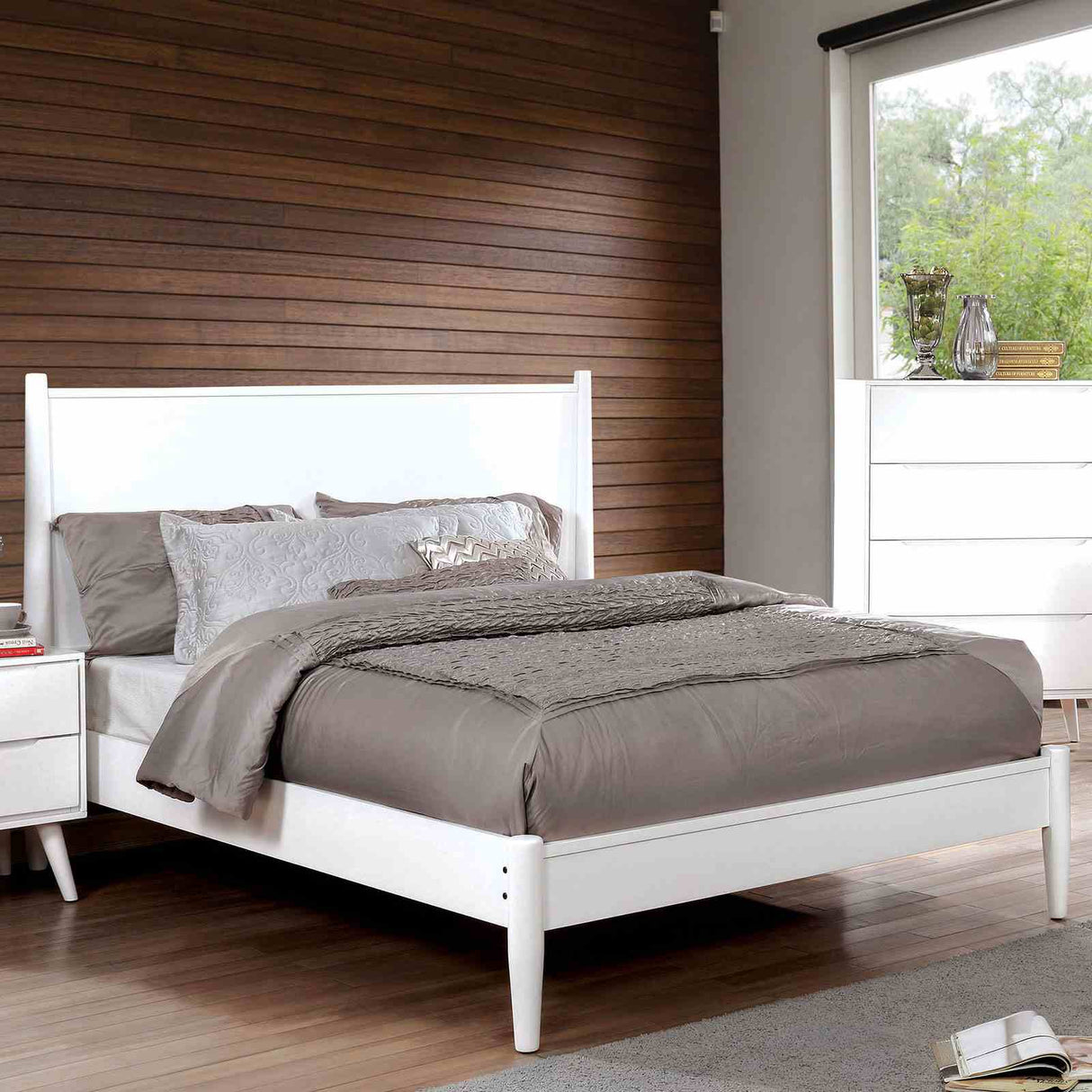 Lennart White Full Bed from Furniture of America - Luna Furniture