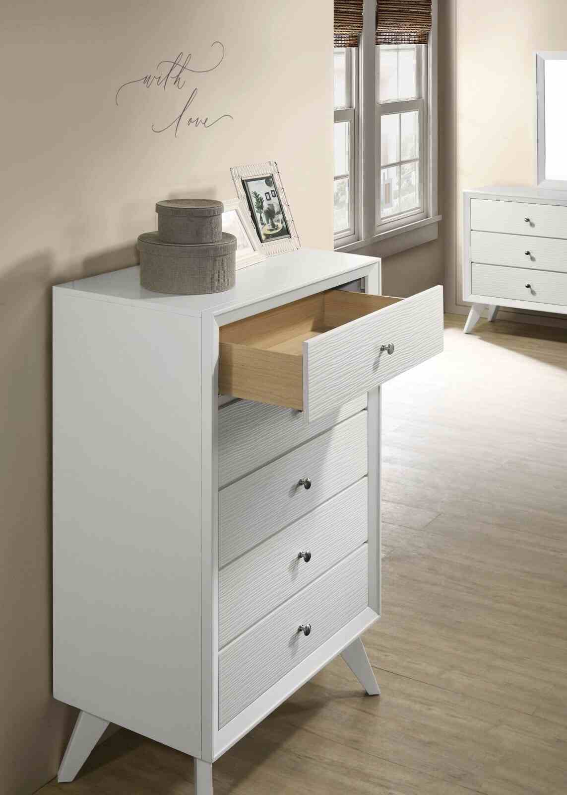 Dortmund White 5 Pc Queen Bedroom Set from Furniture of America - Luna Furniture