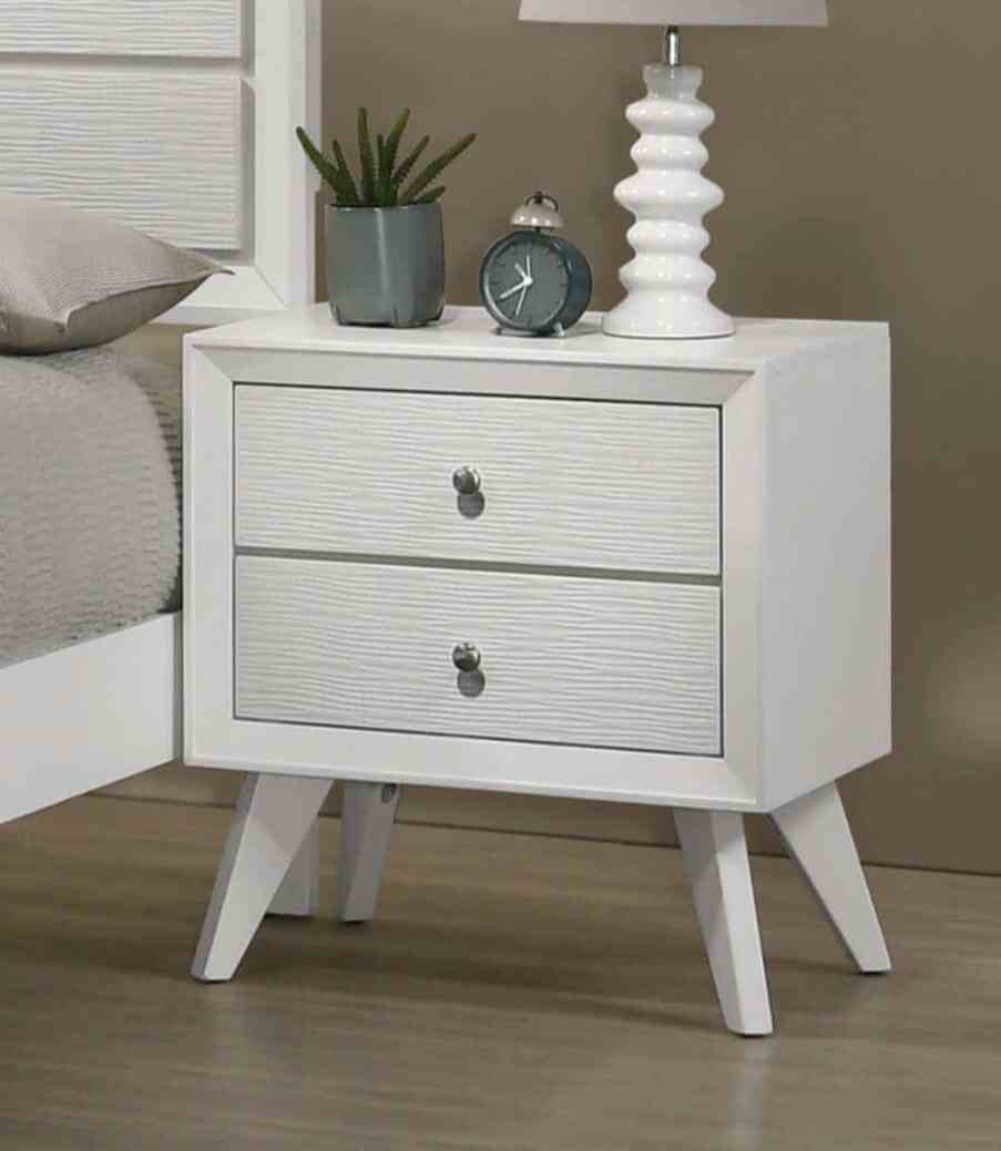 Dortmund White 5 Pc Queen Bedroom Set from Furniture of America - Luna Furniture