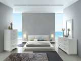 Christie White King Platform Bed from Furniture of America - Luna Furniture