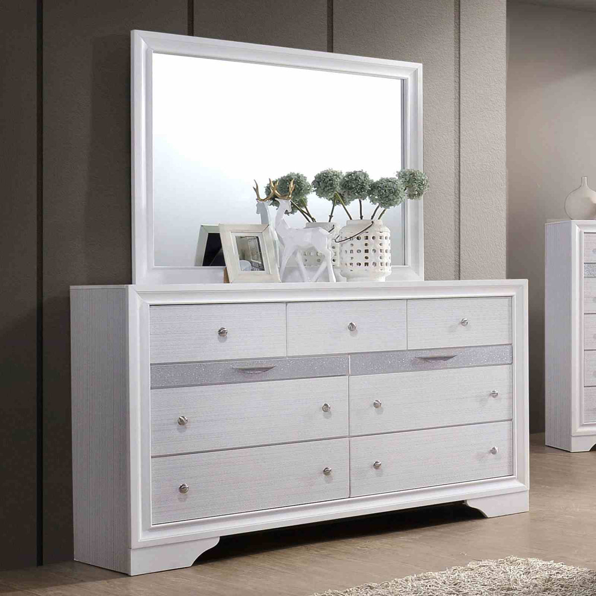 Chrissy White 5 Pc Queen Bedroom Set from Furniture of America - Luna Furniture