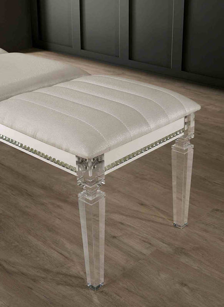 Maddie Pearl White Bench from Furniture of America - Luna Furniture