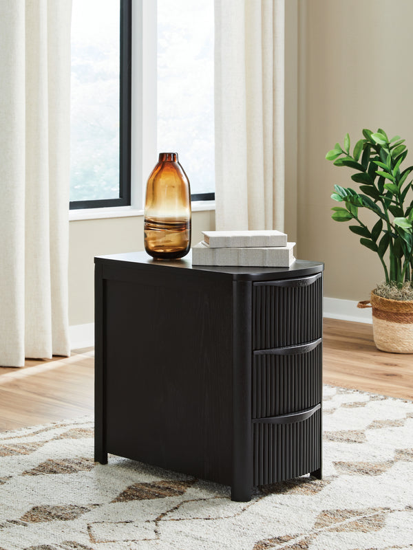 Camdill Black Chairside End Table
