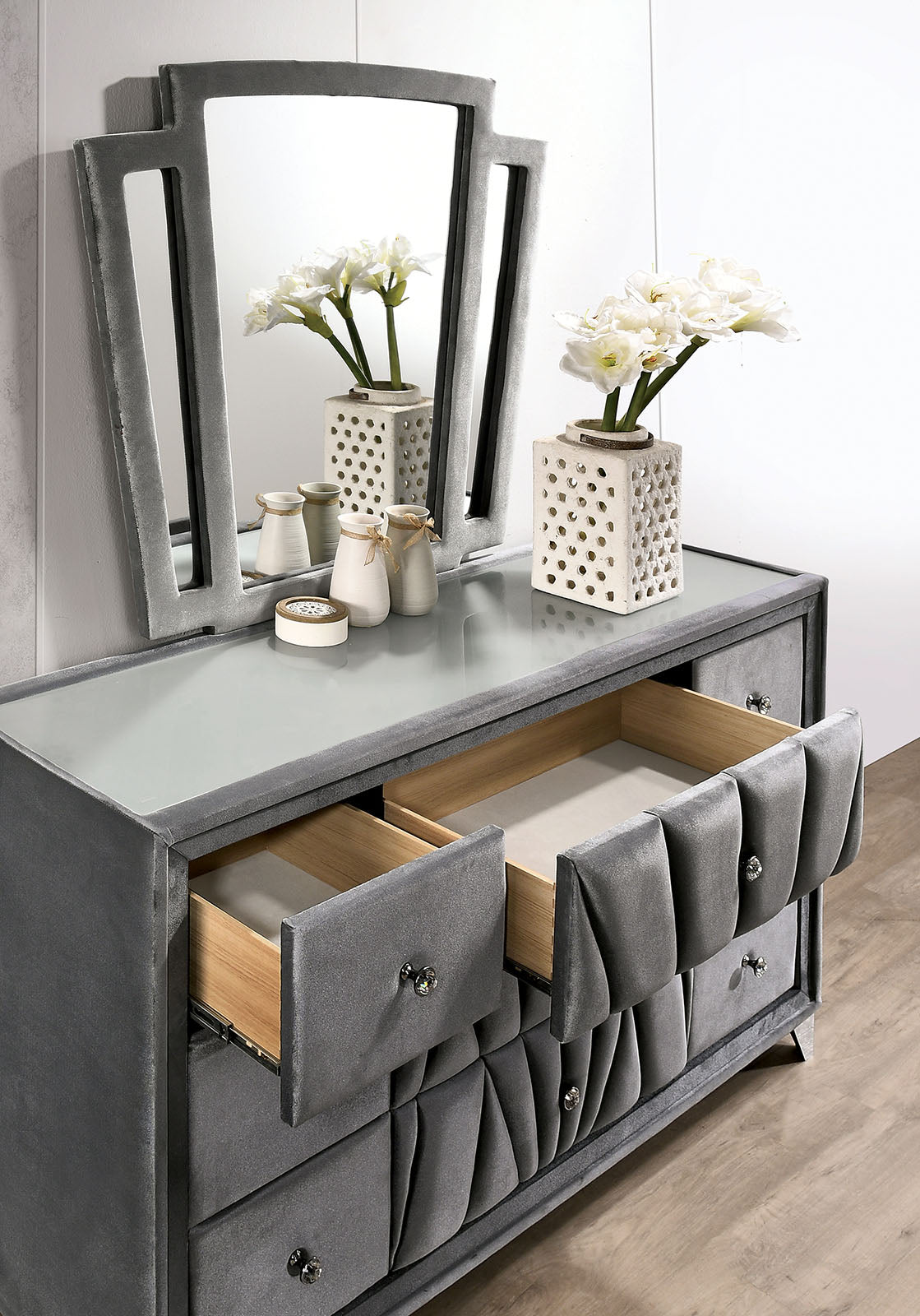 Furniture of America Carissa Gray Dresser Furniture of America Carissa Gray Dresser