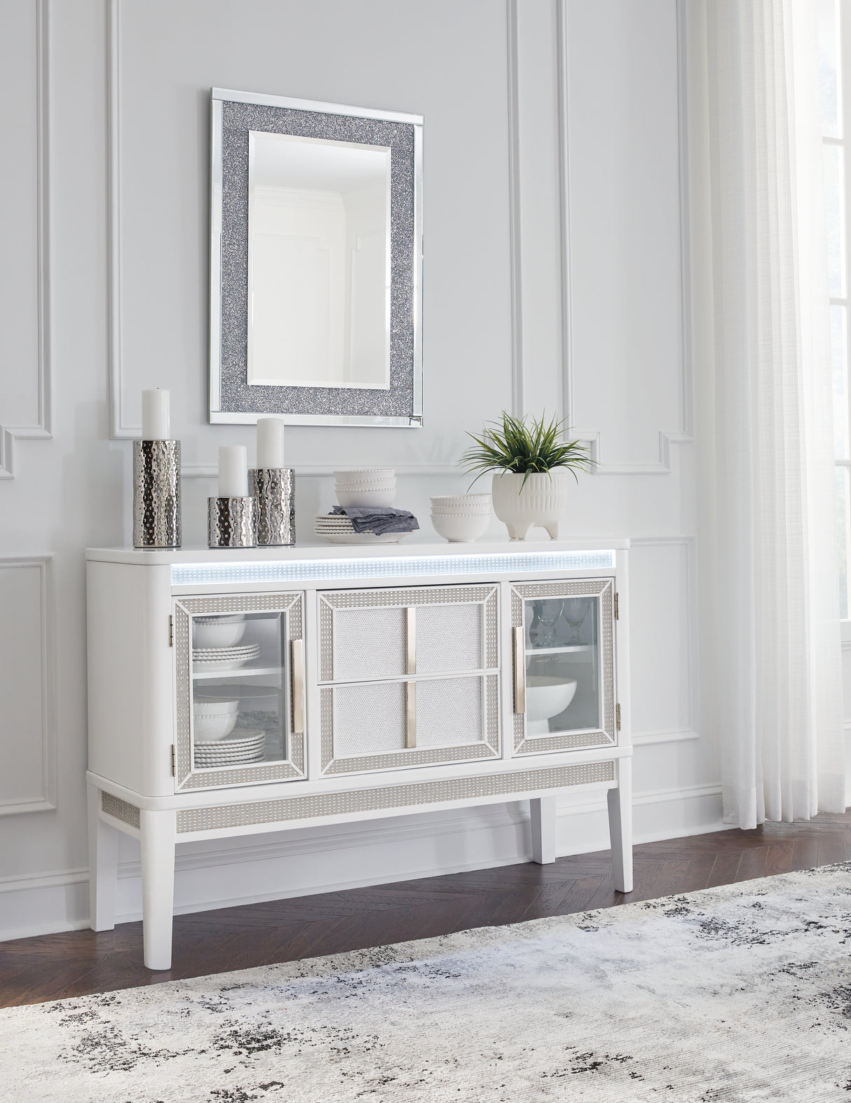 Chalanna White Dining Server from Ashley Furniture - Luna Furniture