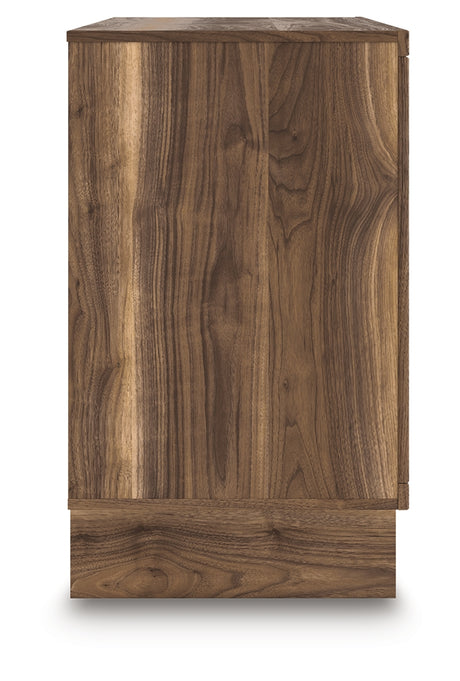 Chirason Brown Dresser from Ashley - Luna Furniture