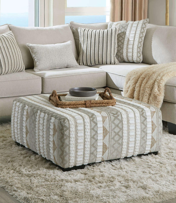 Clapham Beige/Ivory Ottoman