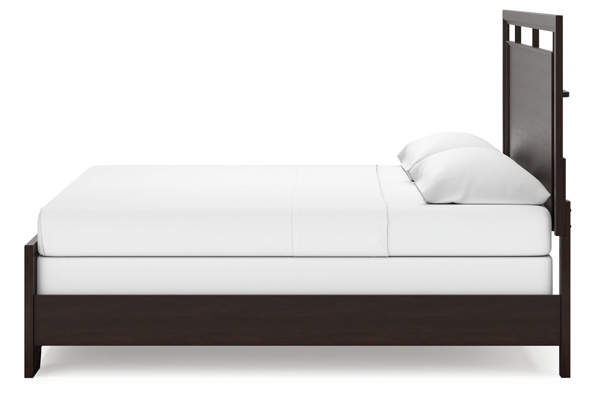 Covetown Dark Brown King Panel Bed from Ashley Furniture - Luna Furniture