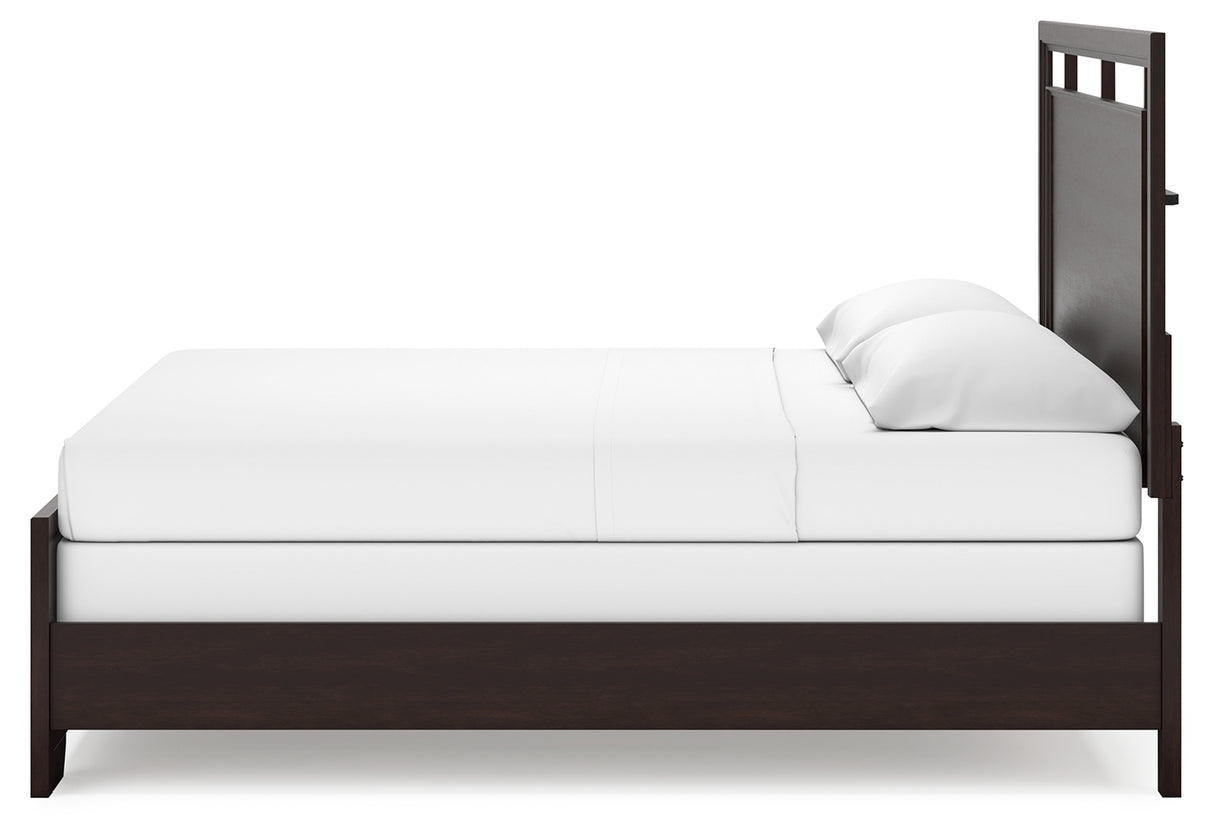 Covetown King Panel Bed with Mirrored Dresser, Chest and 2 Nightstands in Dark Brown from Ashley Furniture - Luna Furniture
