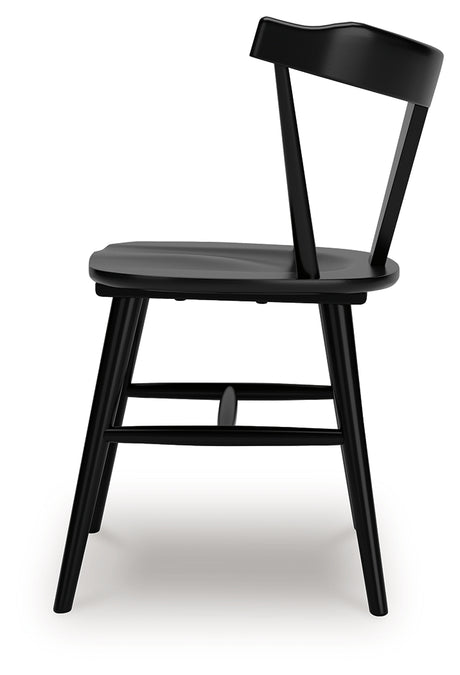 Gretlynn Dining Table and 4 Chairs in Black/Natural from Ashley Furniture - Luna Furniture
