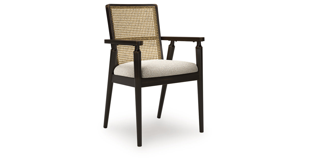Galliden Dining Table and 4 Chairs from Ashley - Luna Furniture