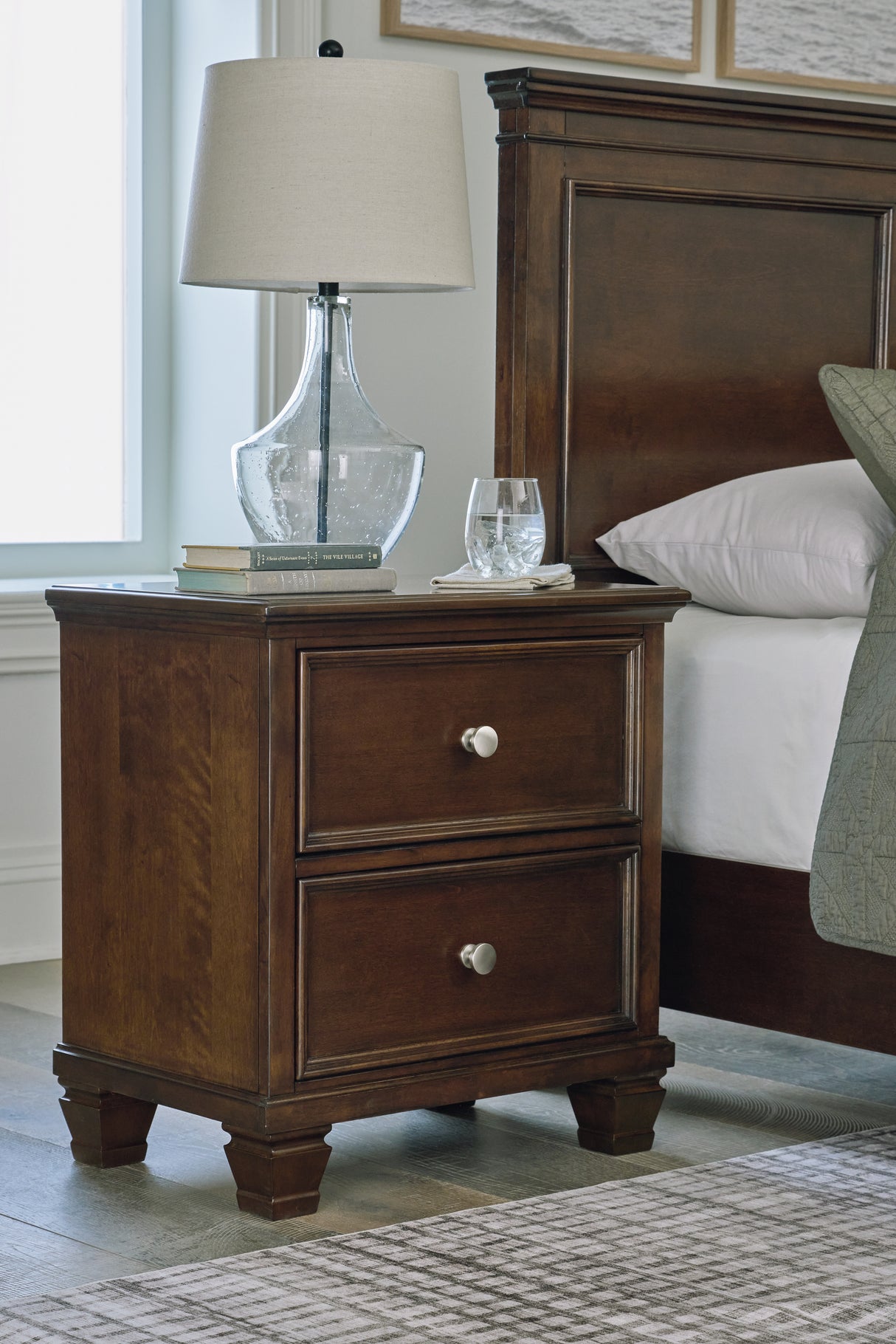 Danabrin Queen Panel Bed with Mirrored Dresser and 2 Nightstands in Brown from Ashley - Luna Furniture