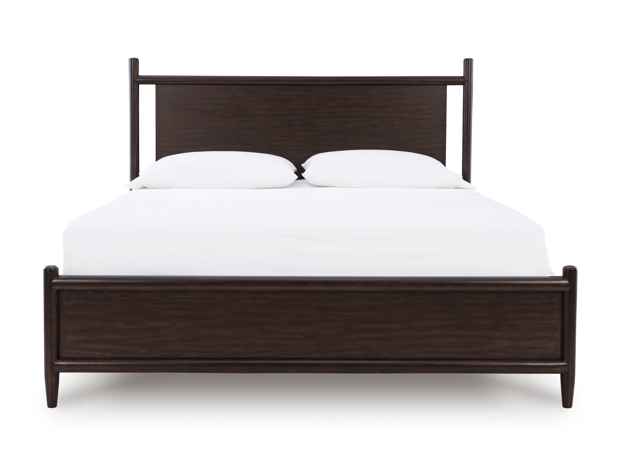 Dantenton Merlot King Panel Bed from Ashley Furniture - Luna Furniture