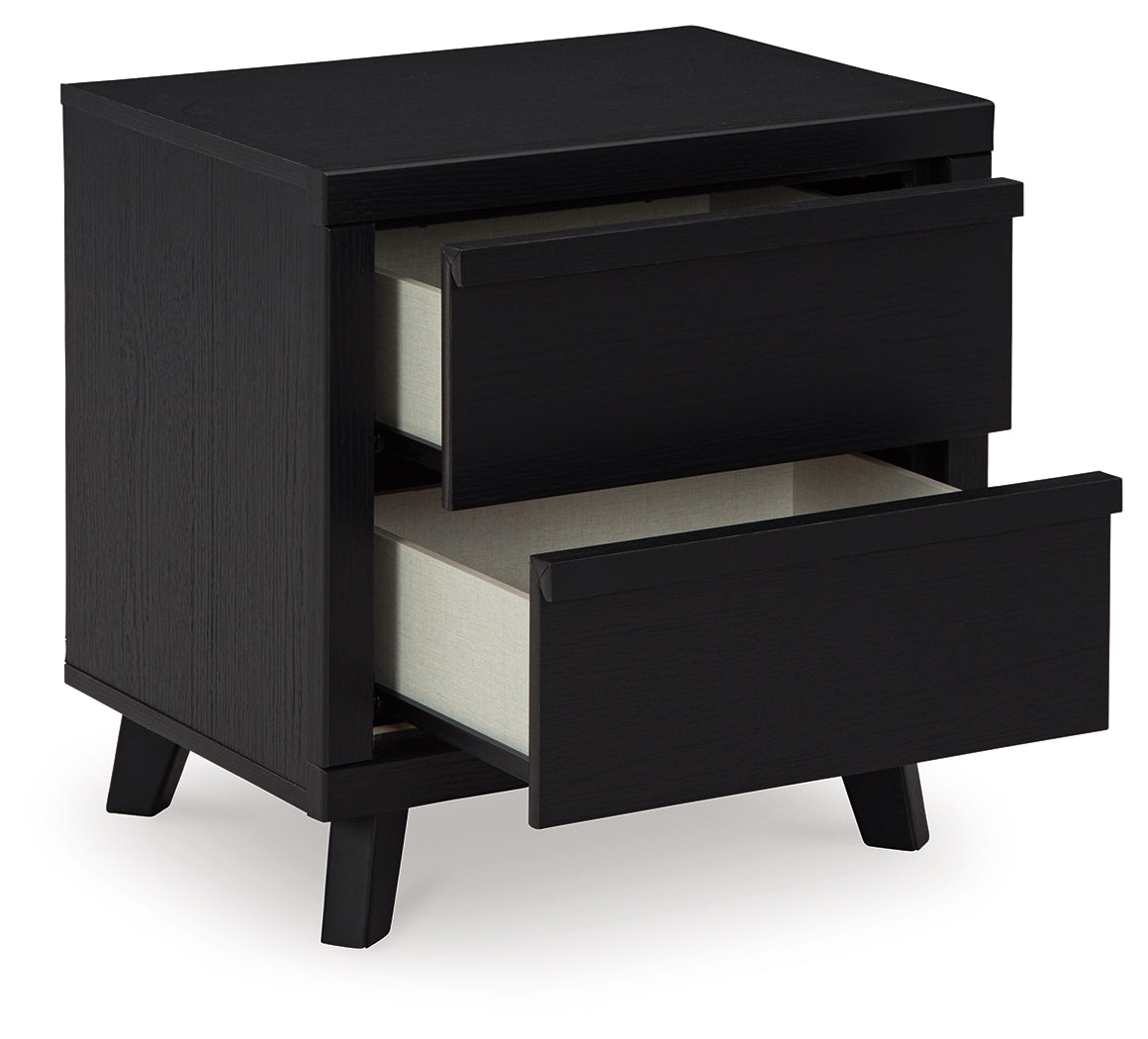 Danziar Queen Panel Headboard with Mirrored Dresser and 2 Nightstands in Black from Ashley - Luna Furniture