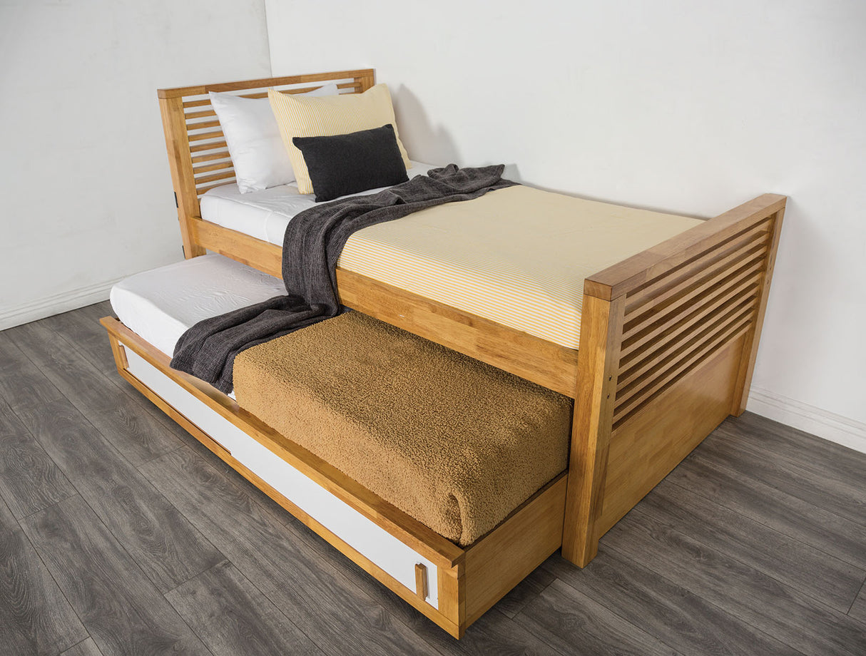 Dayville Light Oak Full Bed from Furniture of America - Luna Furniture