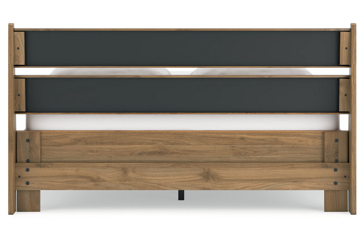 Deanlow Honey Queen Platform Bed from Ashley - Luna Furniture