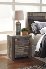 Derekson King Storage Bed, Dresser, Chest and 2 Nightstands from Ashley Furniture - Luna Furniture