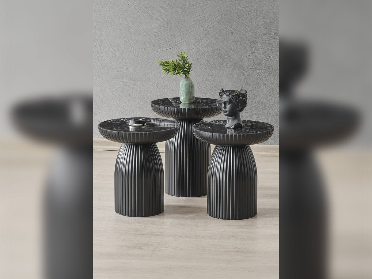 Diamond Coffee Table in Black from Furnia - Luna Furniture