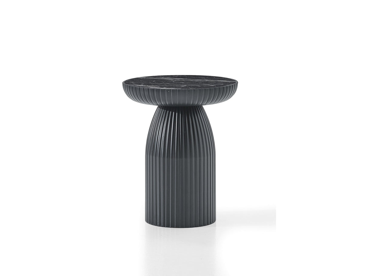 Diamond Coffee Table in Black from Furnia - Luna Furniture