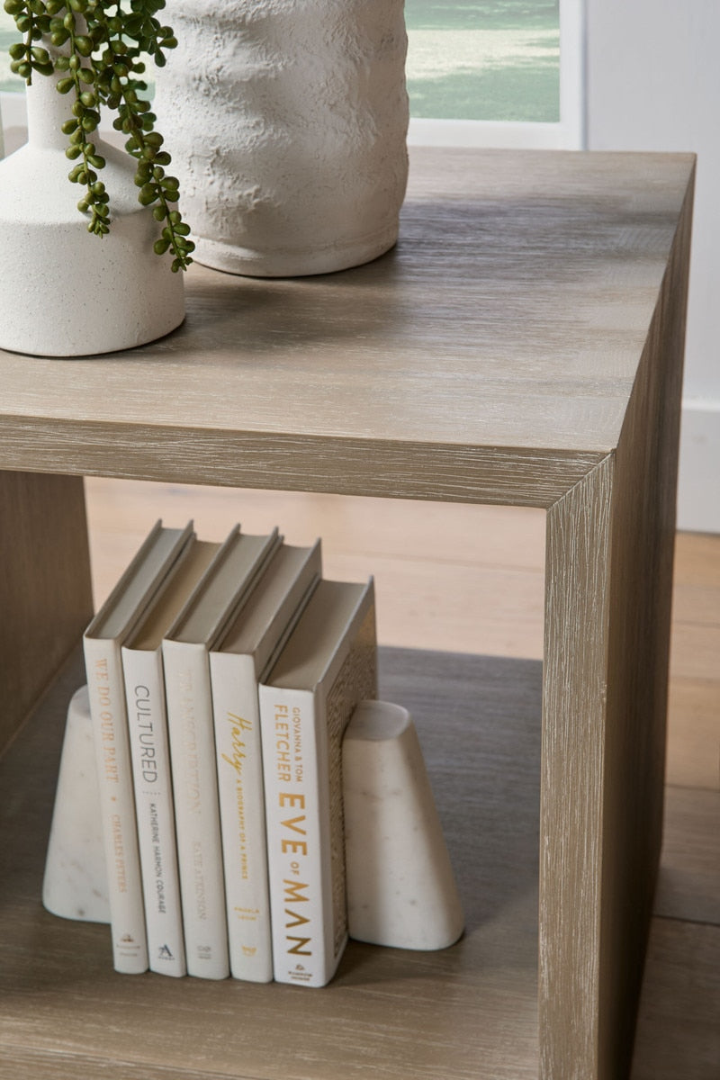 Dovetail End Table from Essentials For Living - Luna Furniture