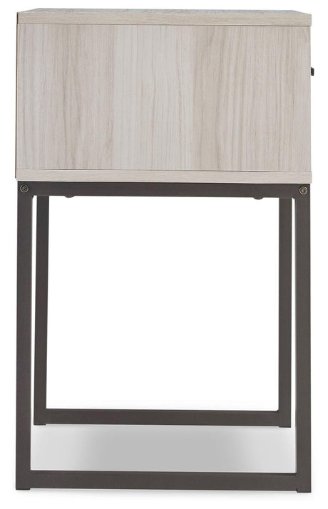 Socalle Queen Platform Bed with 2 Nightstands in Light Natural from Ashley - Luna Furniture