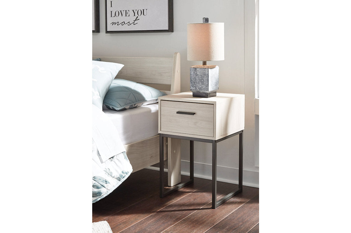 Socalle Light Natural Youth Platform Base Bedroom Set from Ashley - Luna Furniture