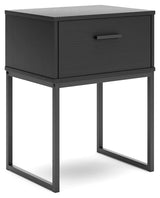 Socalle Full Panel Platform Bed with Dresser, Chest and 2 Nightstands in Black from Ashley Furniture - Luna Furniture