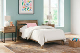 Deanlow Honey Youth Platform Bedroom Set from Ashley - Luna Furniture