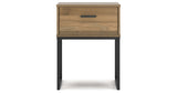 Deanlow Queen Platform Panel Bed with Dresser and 2 Nightstands in Honey from Ashley - Luna Furniture
