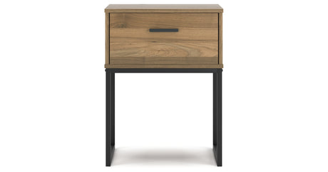 Deanlow Full Platform Panel Bed with Dresser and 2 Nightstands in Honey from Ashley - Luna Furniture