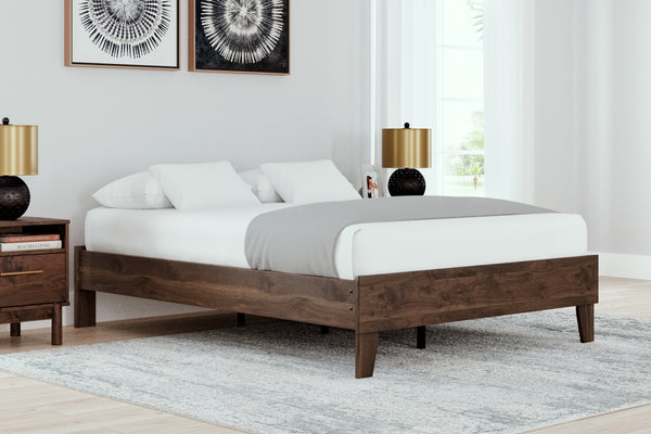 Calverson Mocha Full Platform Base Bed