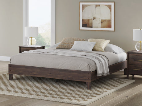 Calverson Brown King Platform Base Bed from Ashley - Luna Furniture