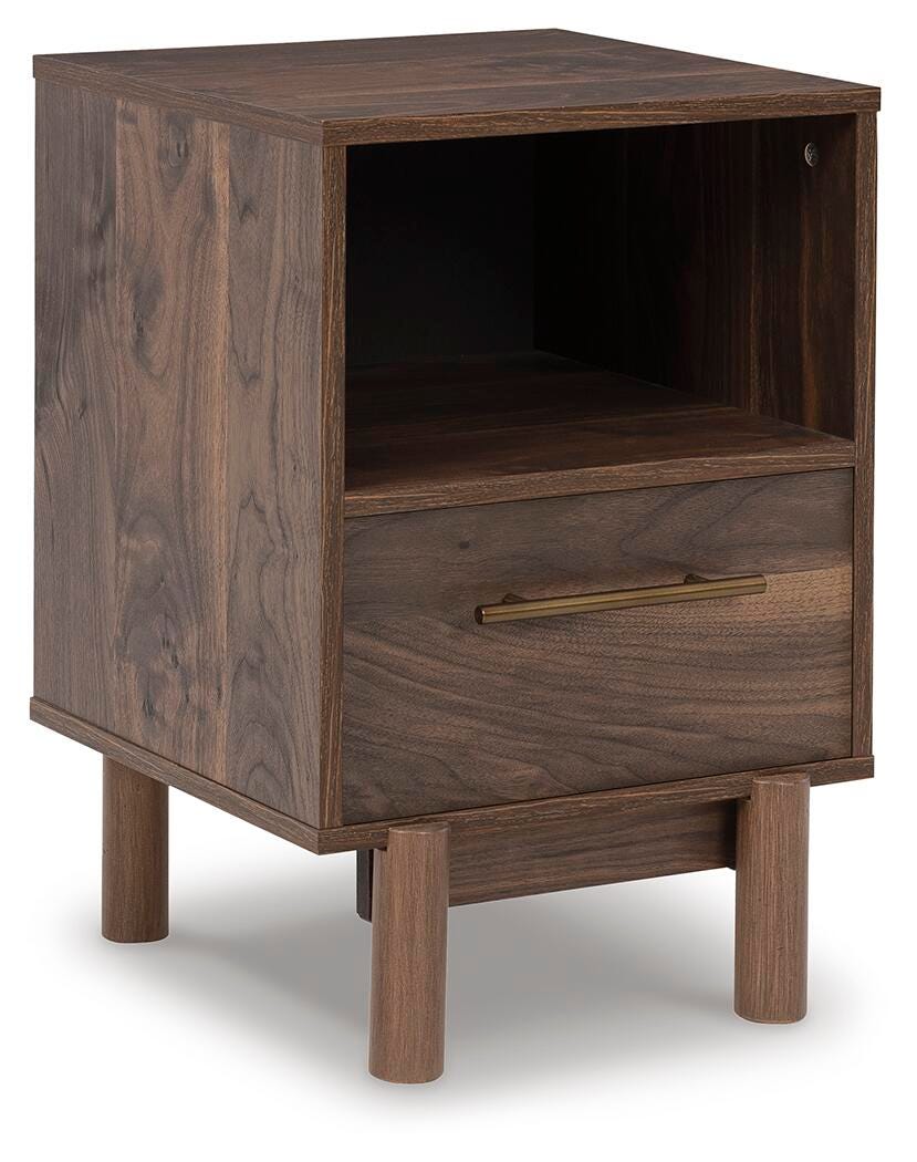 Calverson Mocha Queen Panel Platform Bed with Dresser and Nightstand from Ashley Furniture - Luna Furniture