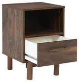 Calverson Mocha Queen Panel Platform Bed with Dresser and Nightstand from Ashley Furniture - Luna Furniture