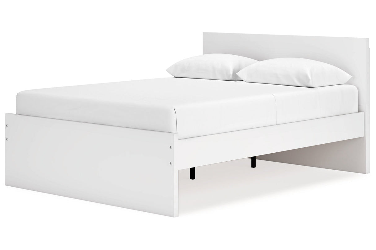 Onita White Queen Platform Bed from Ashley - Luna Furniture