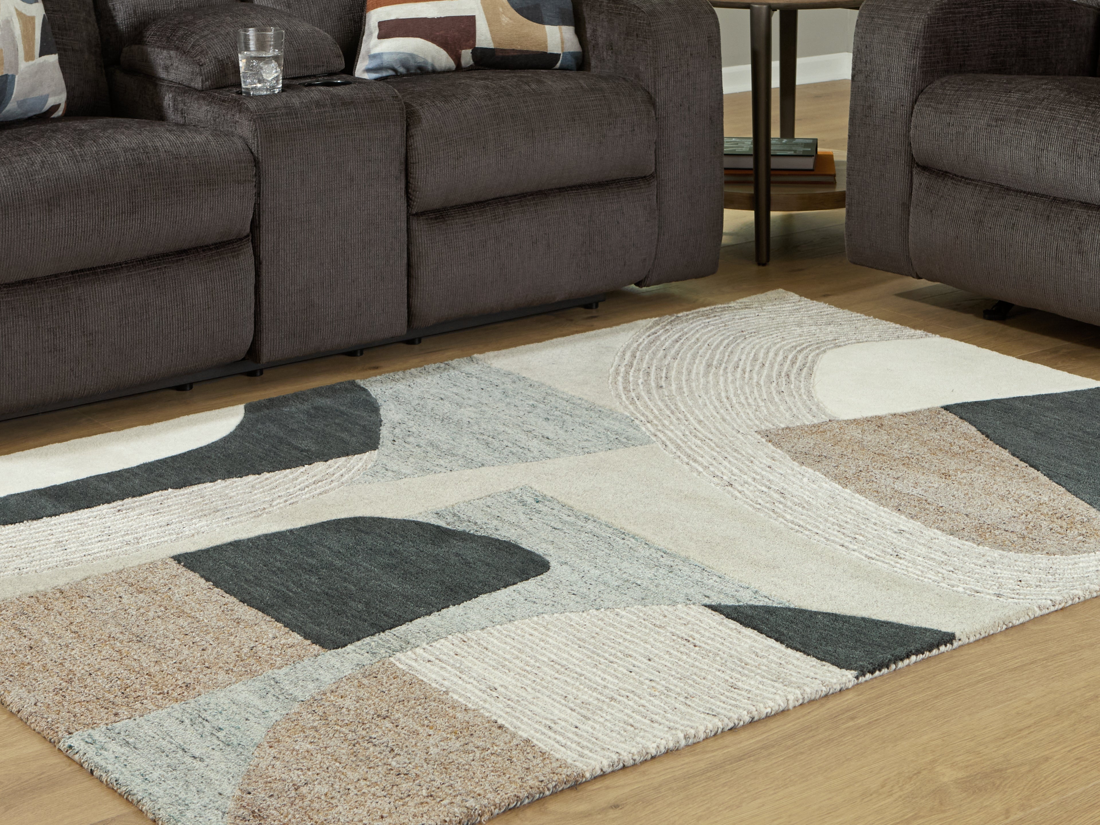 Edrickhill Grayish Teal/Taupe/Cream Medium Rug – Luna Furniture