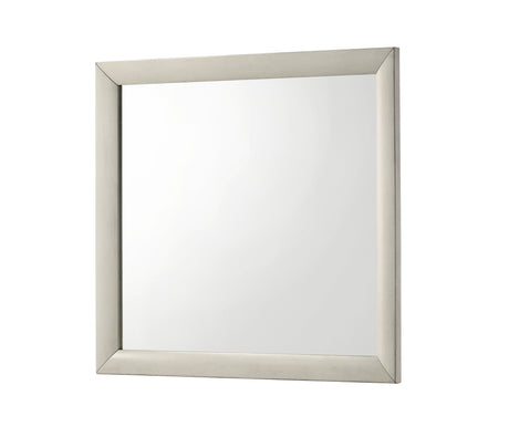 Emily White Storage Platform Bedroom Set from Crown Mark - Luna Furniture