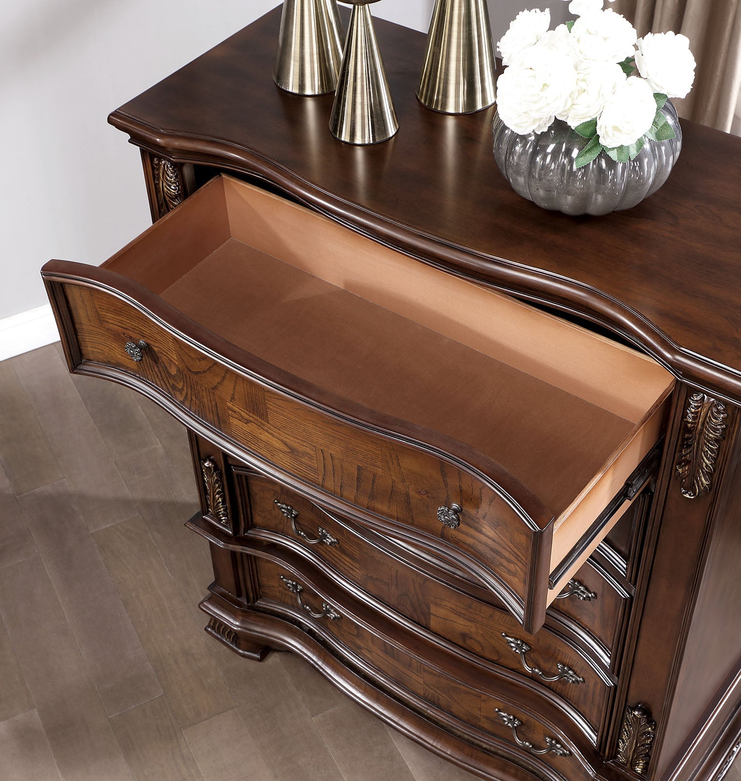 Esparanza Brown Cherry Chest – Luna Furniture