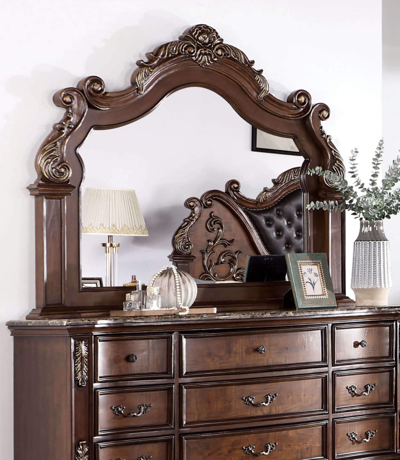 Esparanza Brown Cherry Chest – Luna Furniture