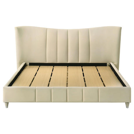 Evelyn Ivory Upholstered Eastern King Panel Platform Bed from Coaster - Luna Furniture