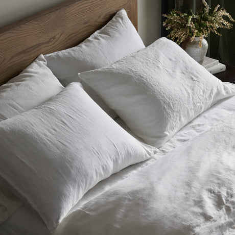 Sable Pillowcase, Set Of 2 in Sable White from Four Hands - Luna Furniture