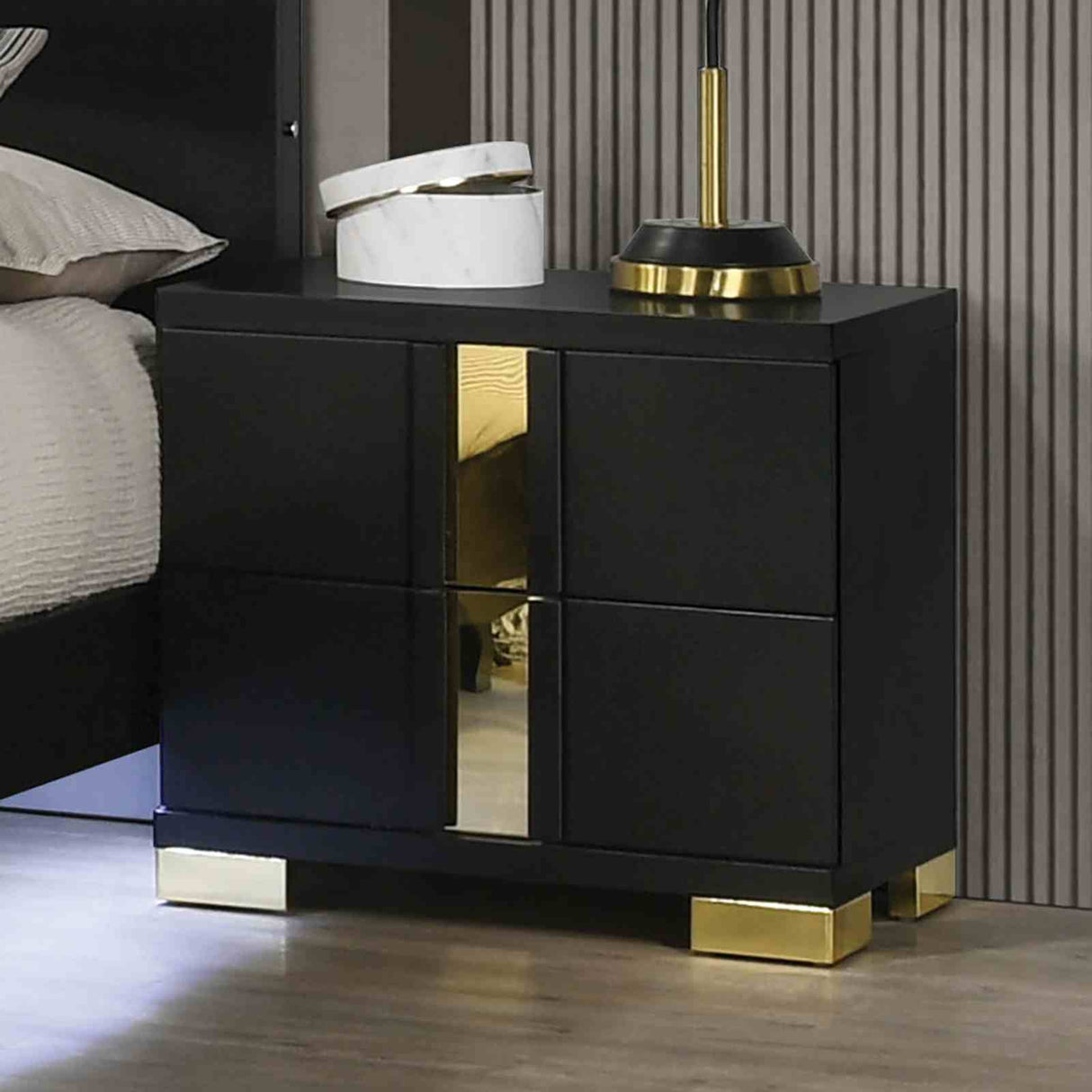 Lillestrom Black/Gold Contemporary Bedroom Set from Furniture of America - Luna Furniture