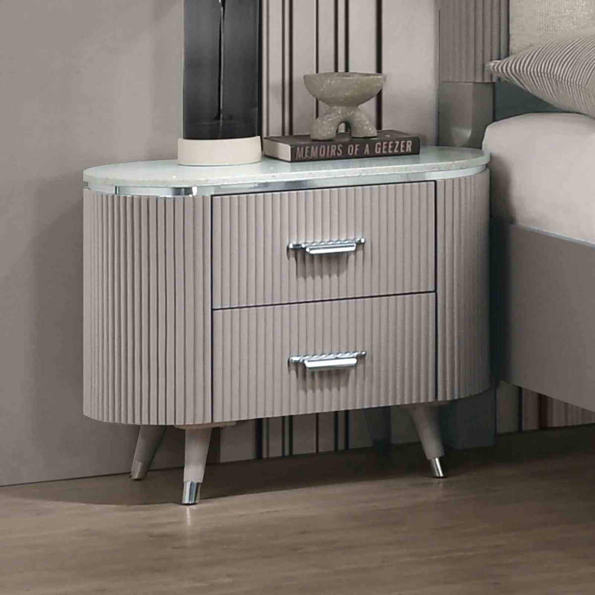 Aldridge Light Gray 5 Pc Queen Bedroom Set from Furniture of America - Luna Furniture