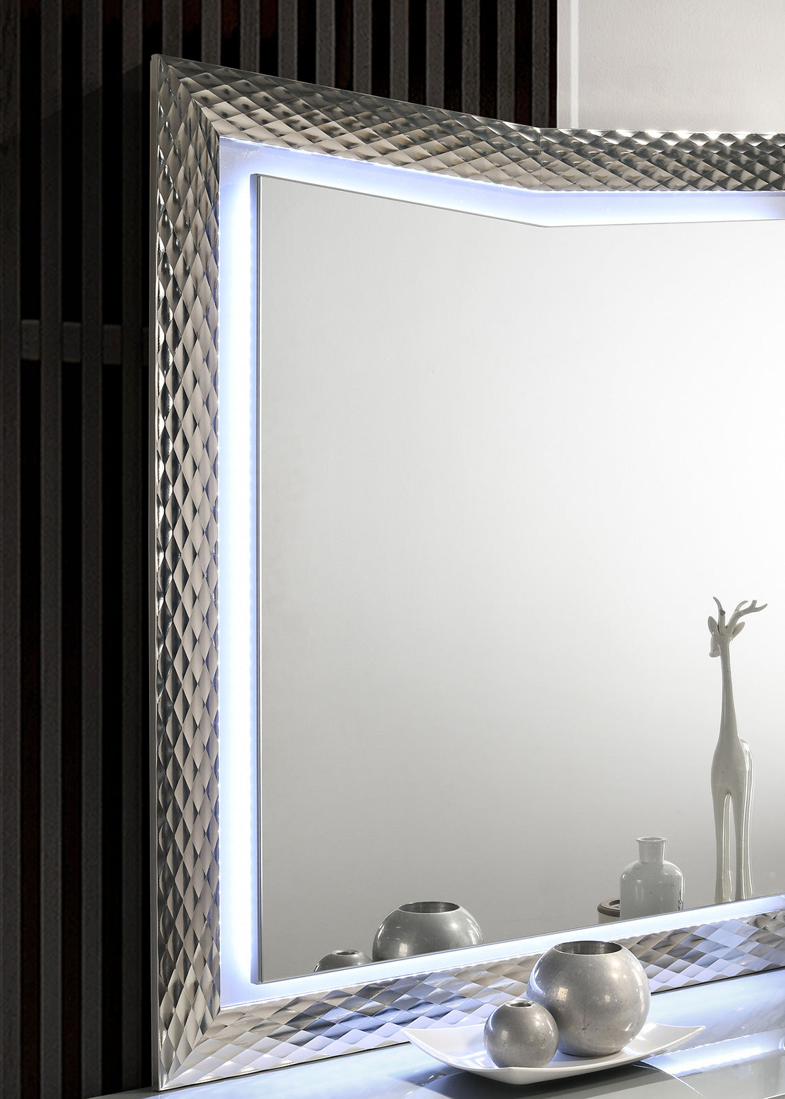 Ventnor Gray Mirror (Mirror Only) from Furniture of America - Luna Furniture